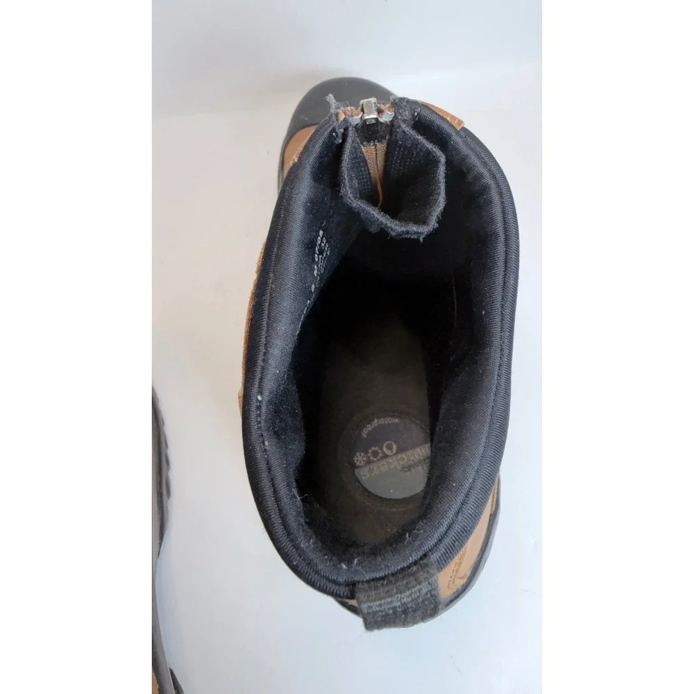 Clarks Muckers Tan Leather Waterproof Front Zip Ankle Boots Mens Size 8 M